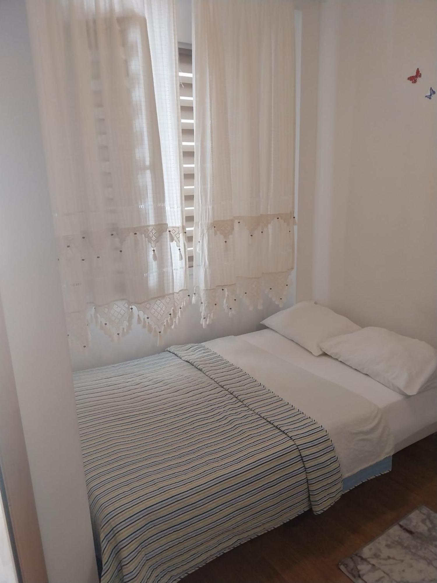 Apartmani Liberan נאום מראה חיצוני תמונה